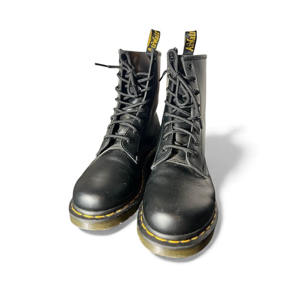 Dr. Martens Black Lace-Up Women’s Moto Boots NWOT - Picture 4 of 7